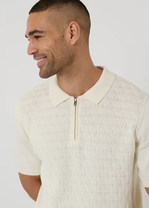 Threadbare Natural Diamond Cable Knit Quarter Zip Polo - XL Image 4