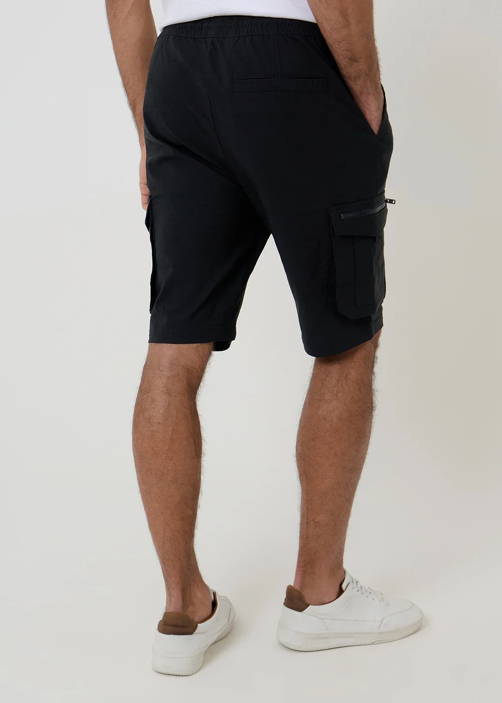 Threadbare Black Elasticated Waist Stretch Cargo Shorts - M Image 2