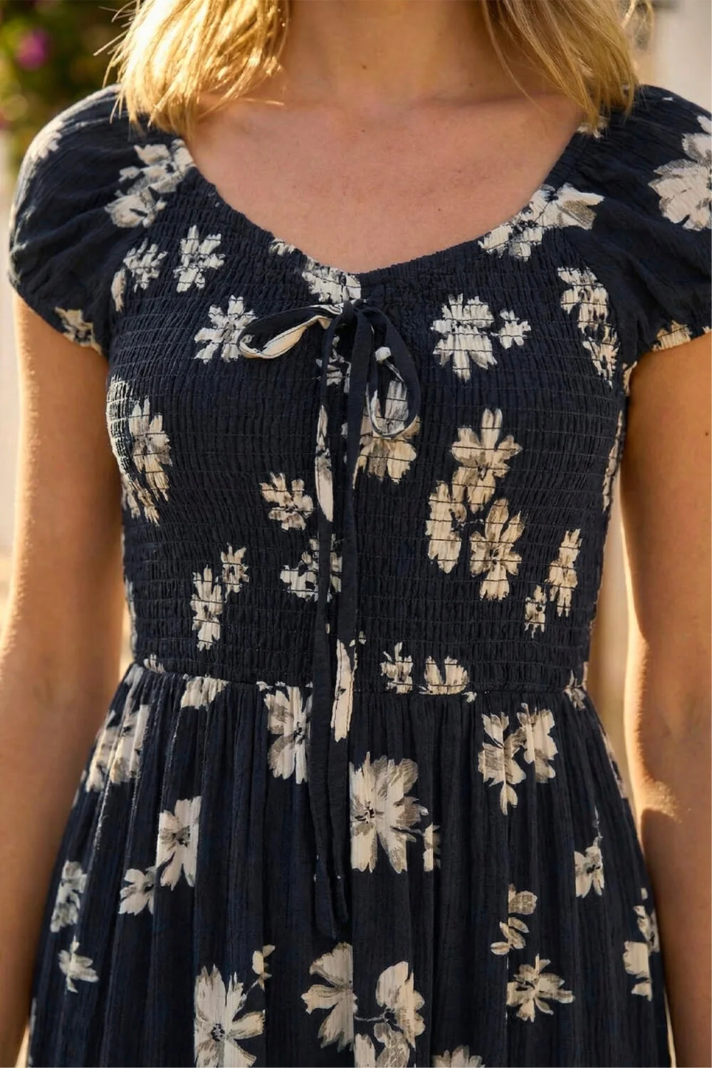 Roman Black Shirred Floral Sweetheart Neck Dress - 14 Image 4
