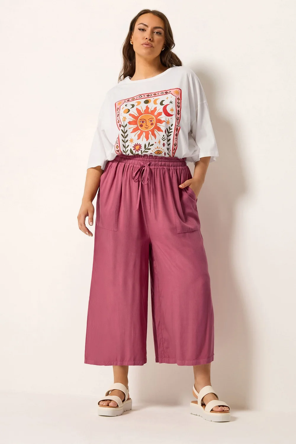 Yours Curve Red Chambray Culottes - 30-32 Image 2