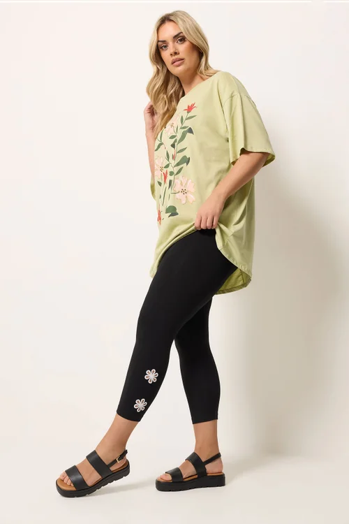 Yours Curve Black Flower Detail Cropped Leggings - 20 Image 3