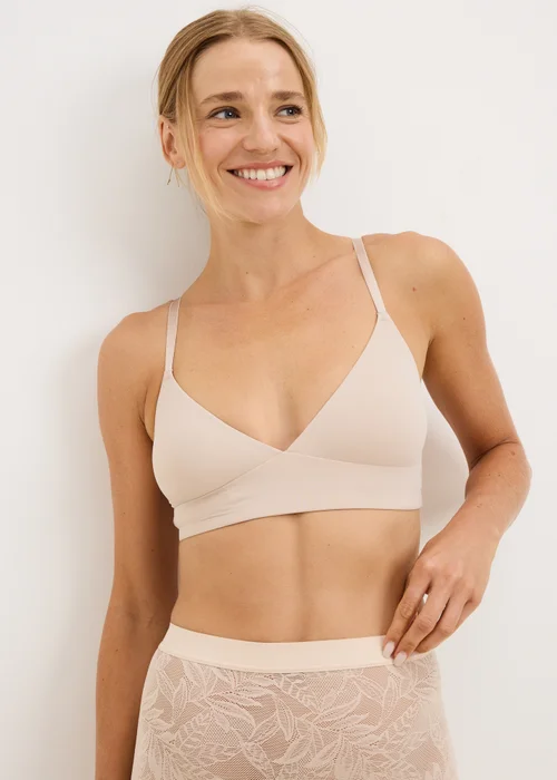 Nude Smooth Non Wired Bralette - 8 Image 1