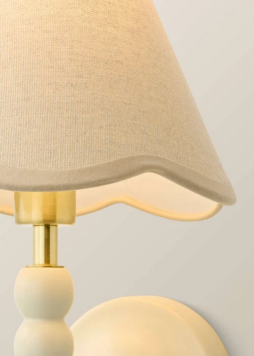 ValueLights Bobble Cream Wall Light with Natural Trim Scallop Shade - One Size Image 3