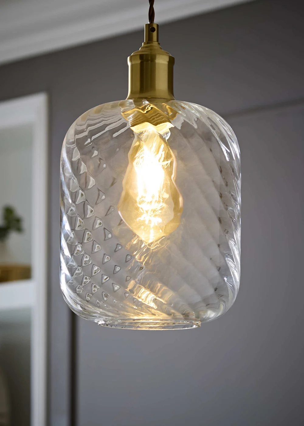 ValueLights Emery Clear Oval Swirl Glass Shade - One Size Image 1