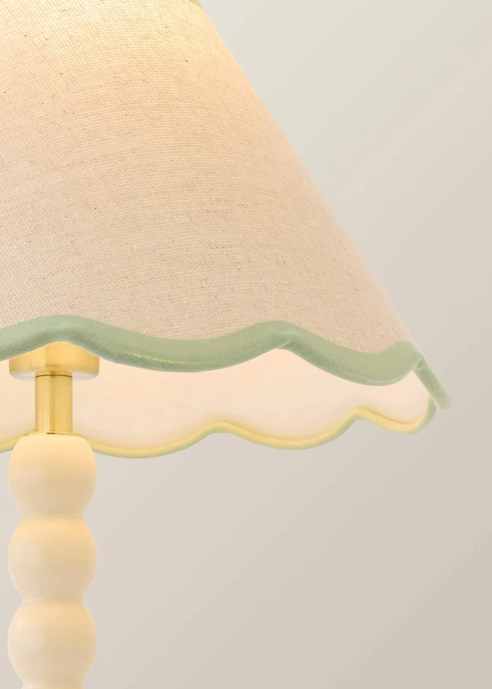 ValueLights Bobble Cream Table Lamp with Green Trim Scallop Shade - One Size Image 4