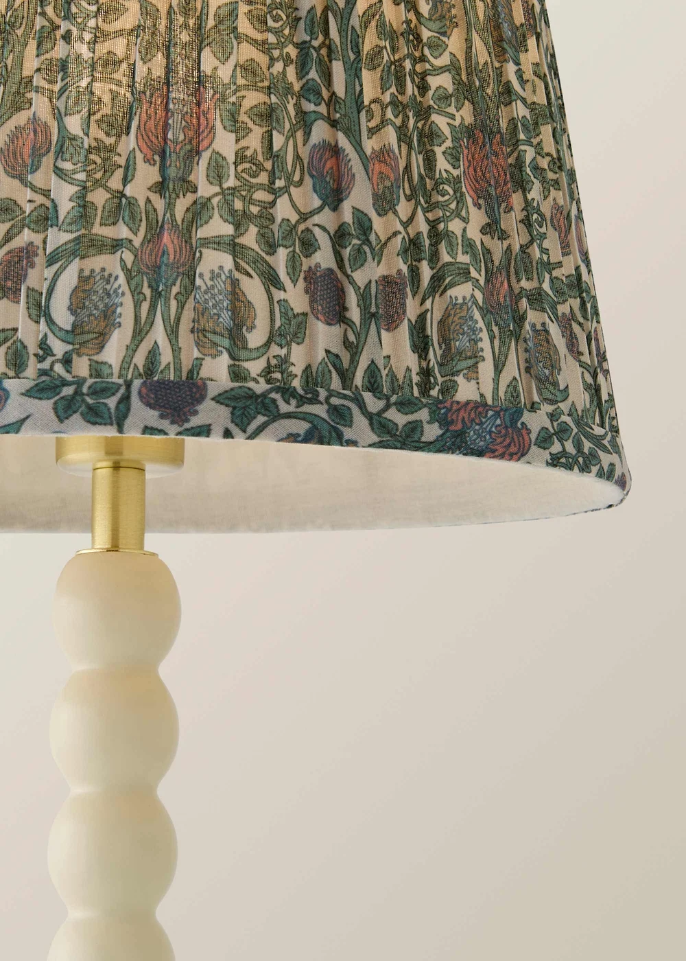 ValueLights Bobble Cream Table Lamp with Floral Pleated Shade - One Size Image 4