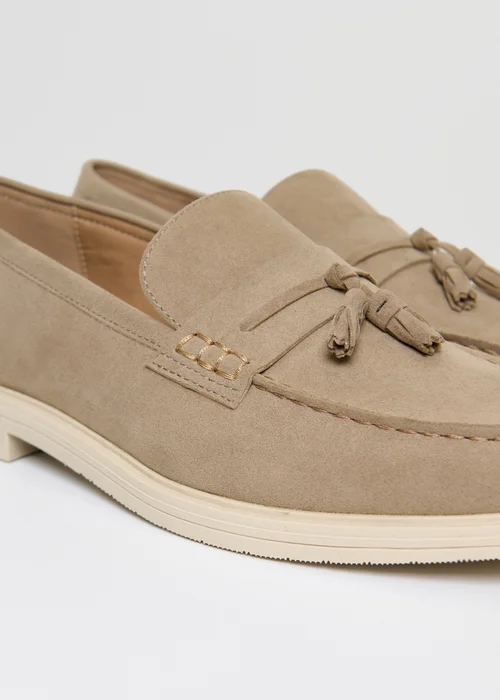 Threadbare Beige Faux Suede Tassel Loafers - 9 Image 4