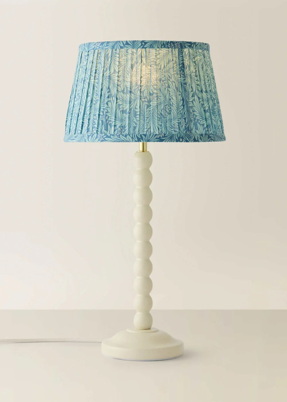 ValueLights Bobble Cream Table Lamp with Leaf Pleated Shade - One Size Image 3