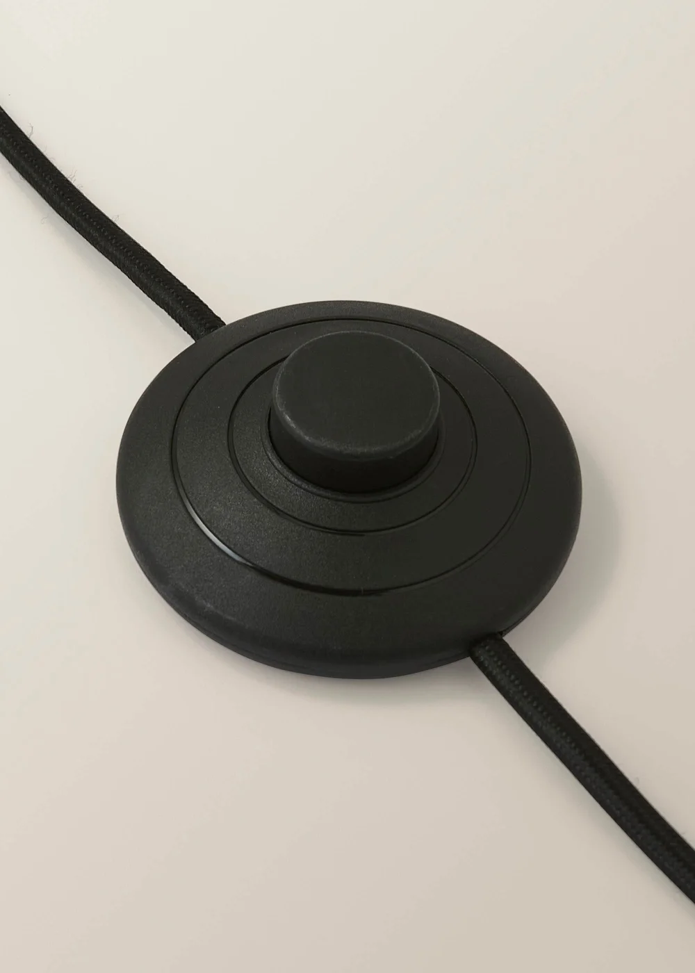 ValueLights Maeve Brushed Gold Floor Lamp with Natural Drum Shade - One Size Image 6