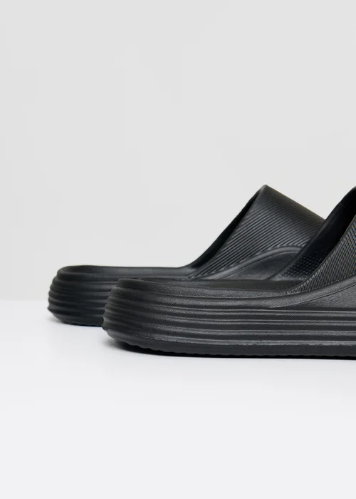 Threadbare Black Chunky Foam Sliders - 7 Image 2