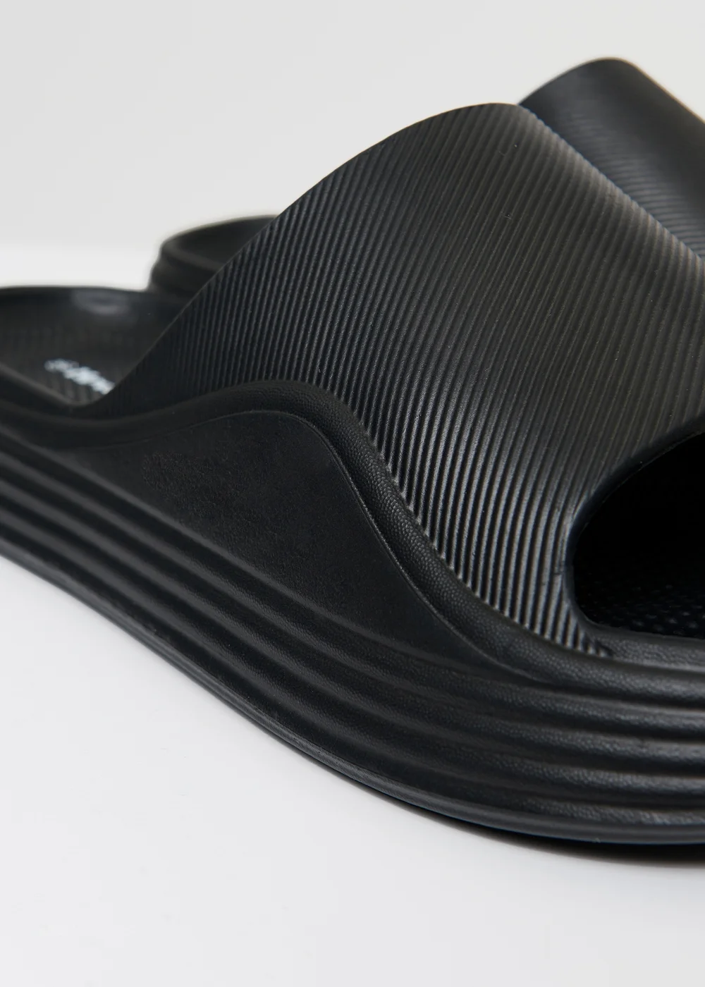 Threadbare Black Chunky Foam Sliders - 7 Image 4