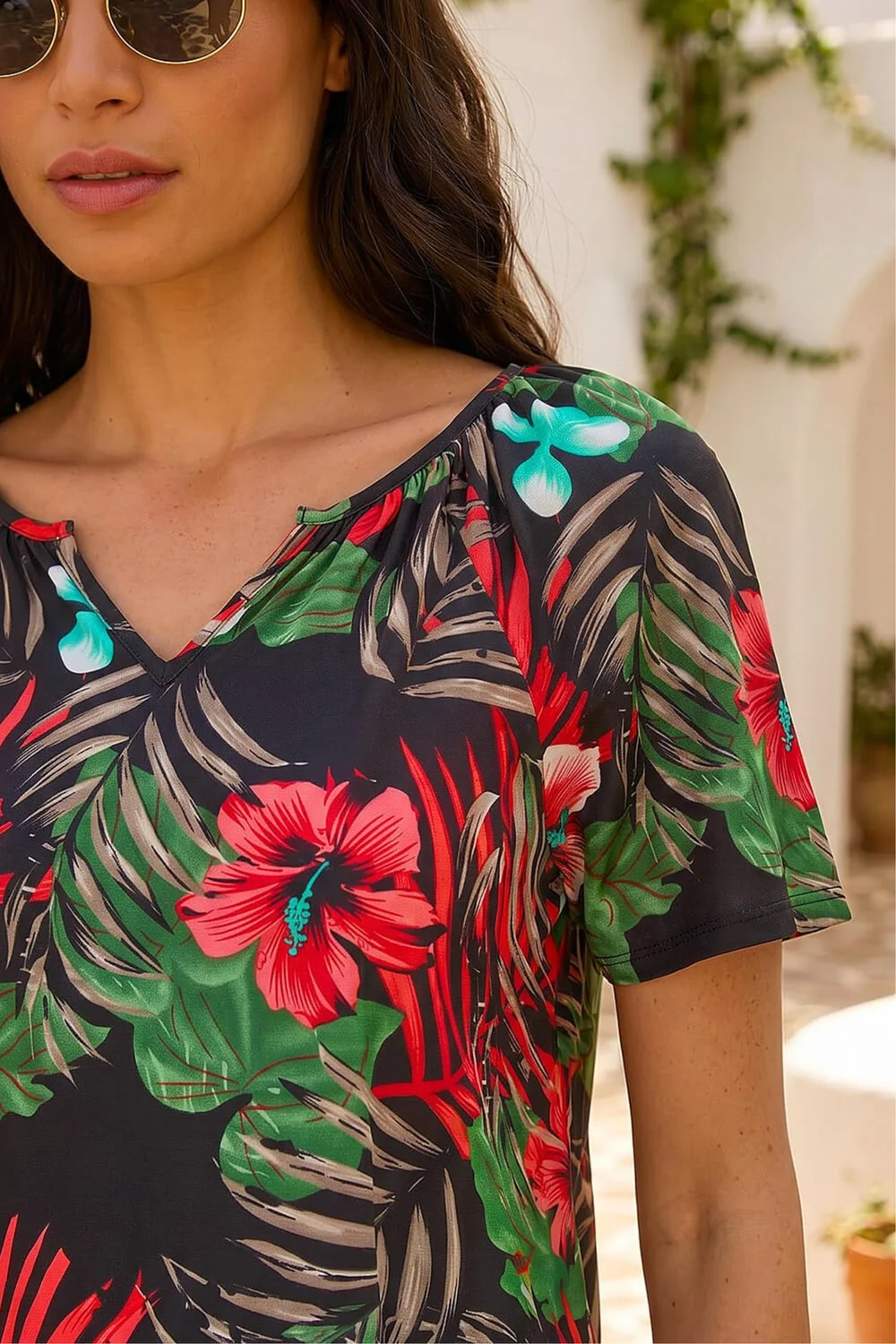 Roman Coral Textured Floral Print V-Neck Top - 14 Image 4