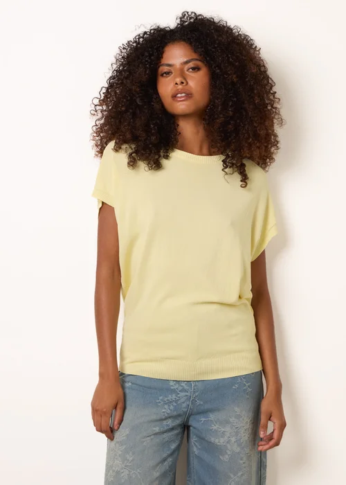 Blue Vanilla Yellow Short Sleeve Texture Knit Top - M/L Image 3