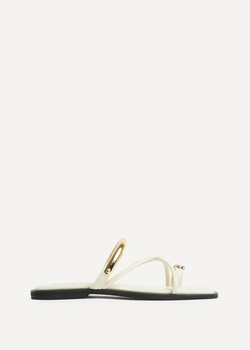 Linzi Lillie Nude Toe Ring Flat Sandals - Size 5 Image 2