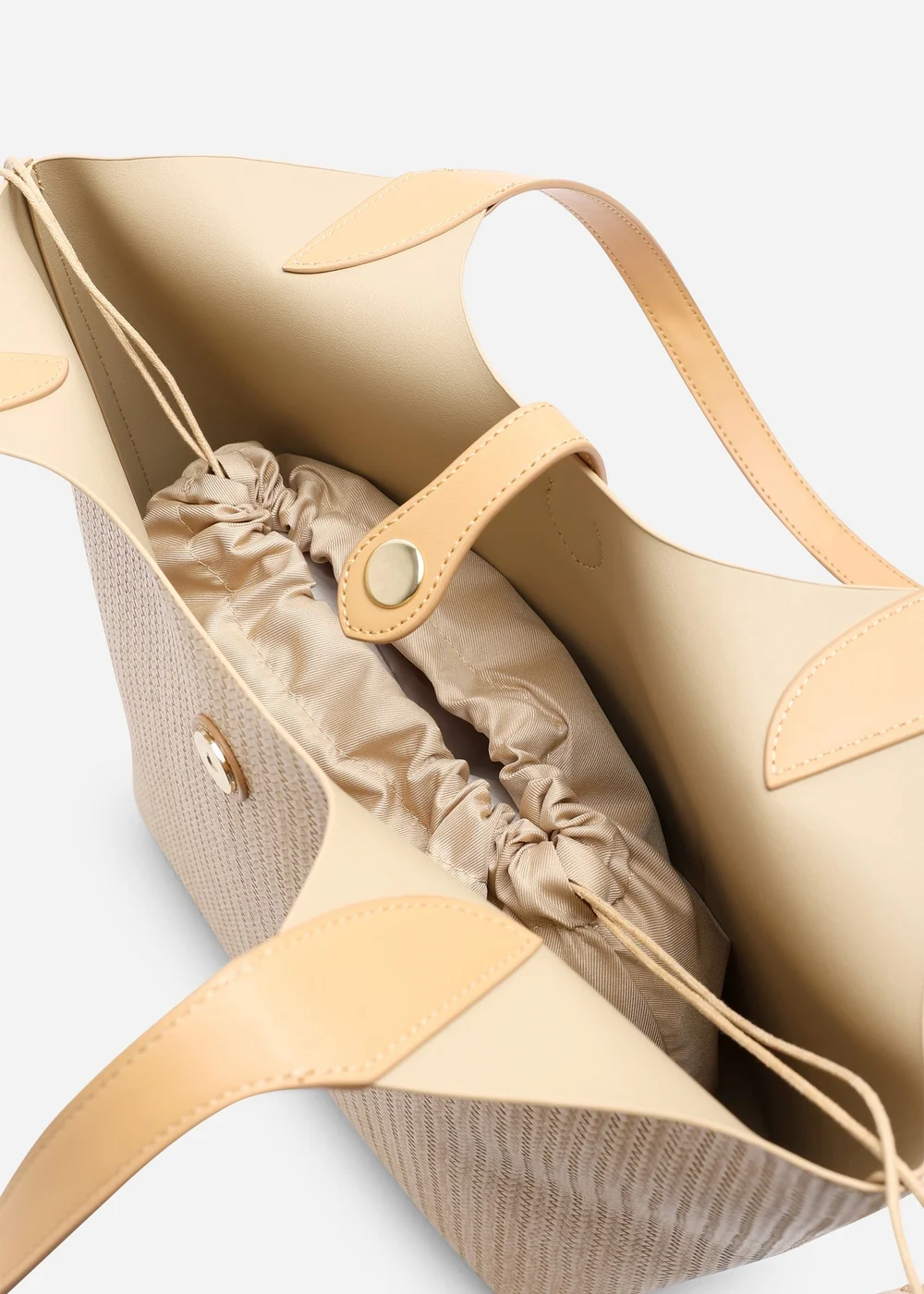 Where's That From Beige Akira Raffia Shoulder Bag With Contrast Front Pocket - One Size Image 5