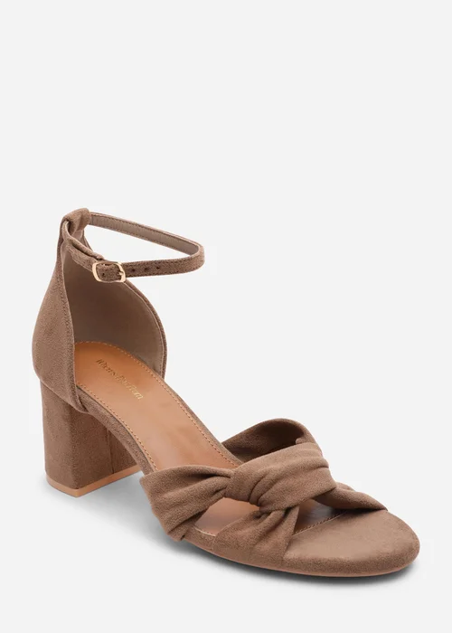 Where's That From Camel Avelia Strappy Block Heel Sandal - Size 6 Image 3