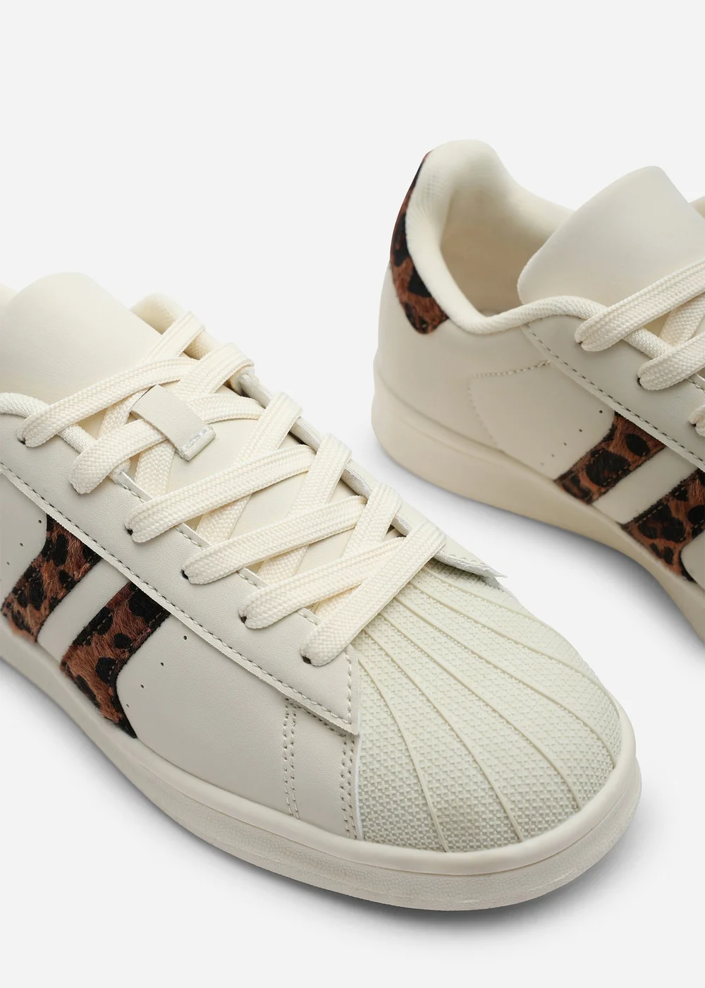 Where's That From Yamileth Beige Leopard Stripe Panel Detailed Trainer - Size 5 Image 5