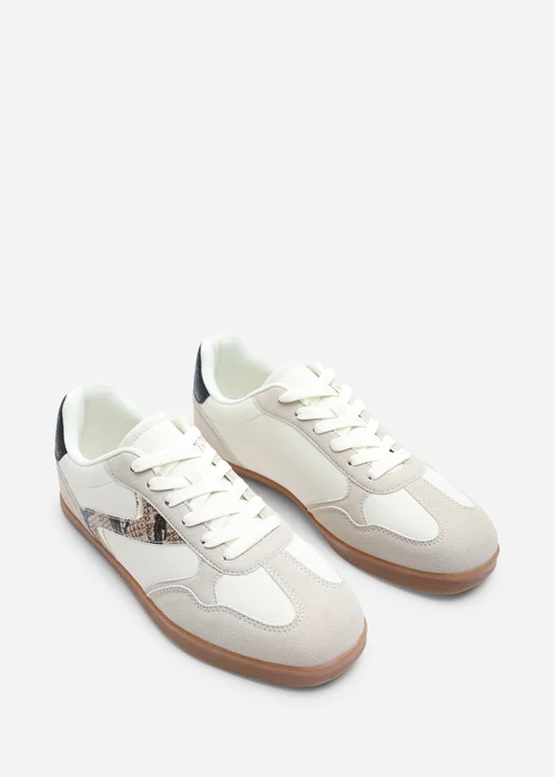 Where's That From Anaiah White Snake Low Profile Side Panel Detailed Trainer - 8 Image 4