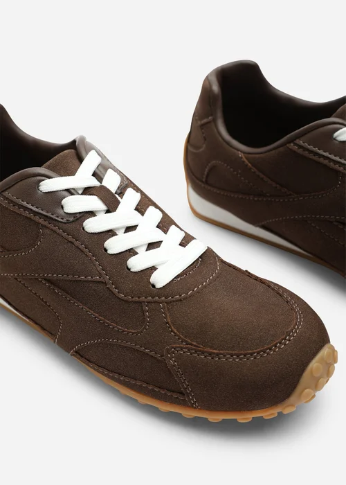 Where's That From Marleigh Brown Faux Suede Retro Runner Trainer - Size 5 Image 5