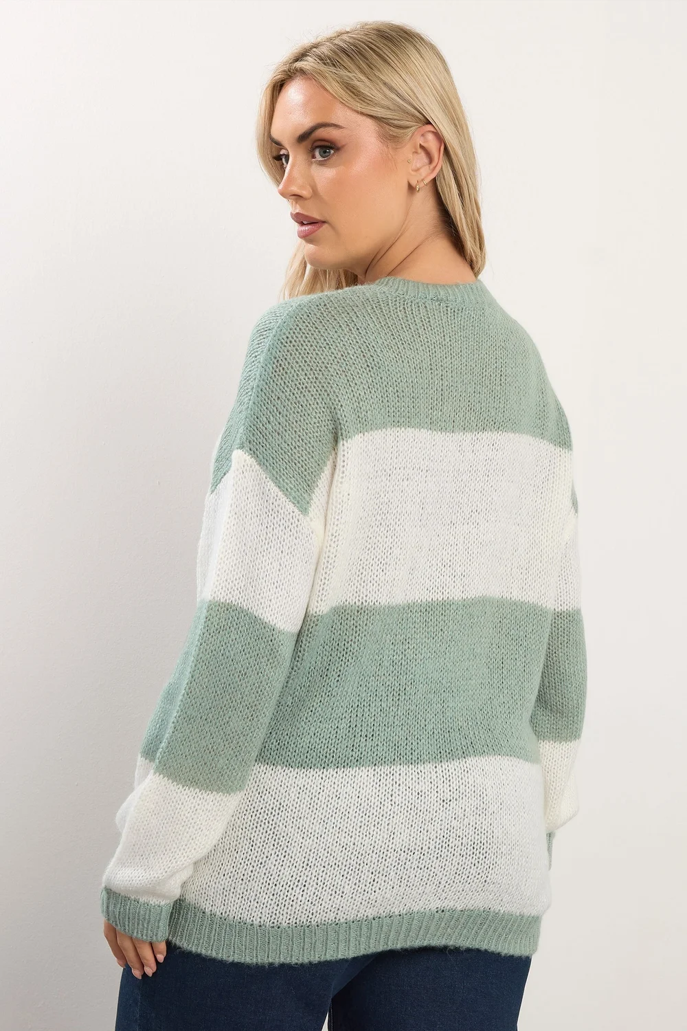 Yours Curve Green Striped Knitted Jumper - 30 Image 3