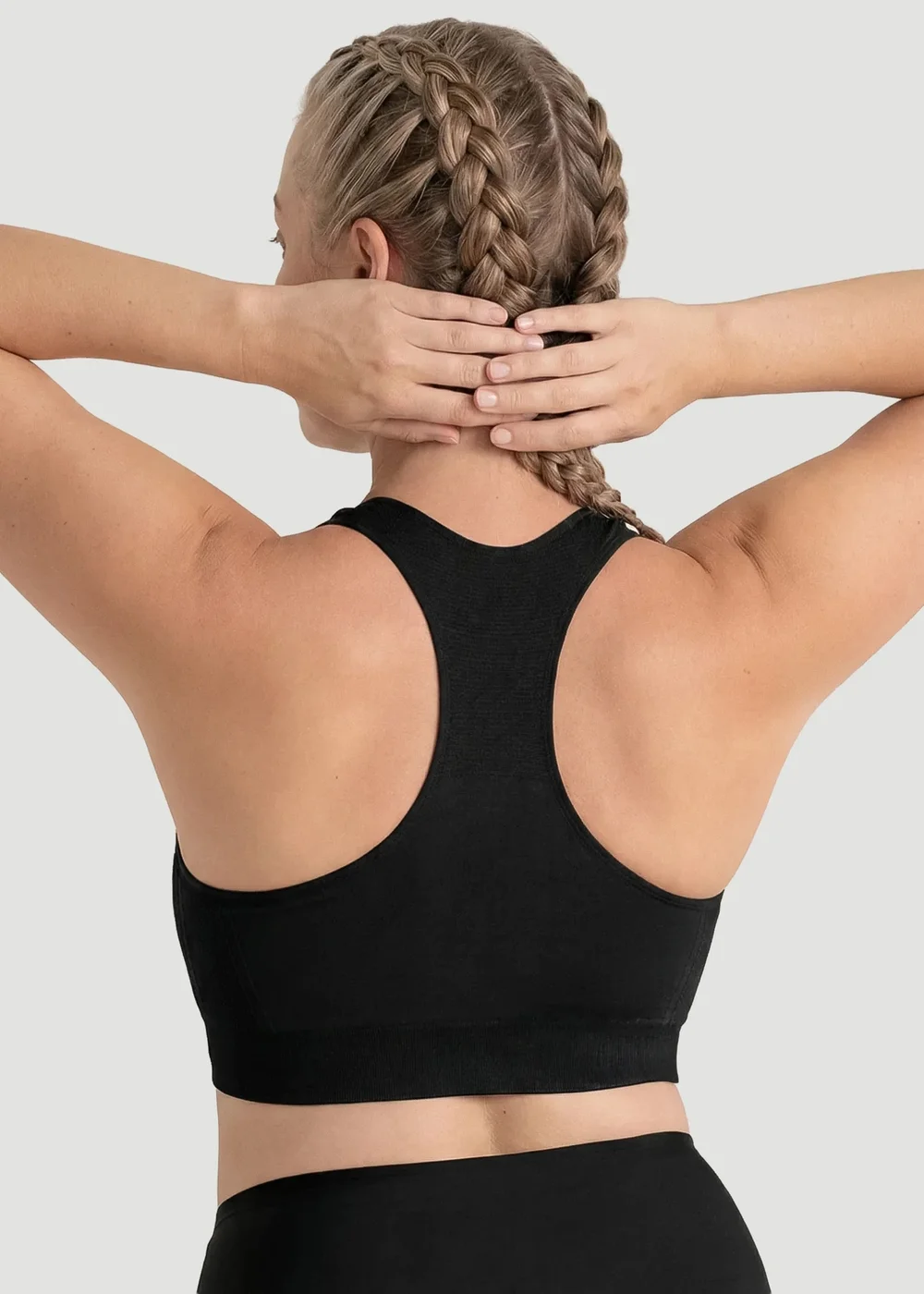 Conturve Black Seamless Racerback Sports Bra - S Image 2