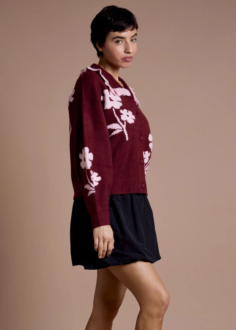 Neon Rose Burgundy Flower Intarsia Collared Cardigan - M Image 5