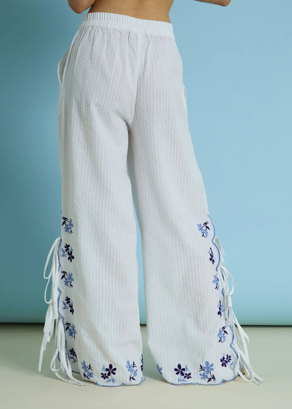Neon Rose White Cotton Stretch Tie Side Floral Embroidered Trousers - L Image 2