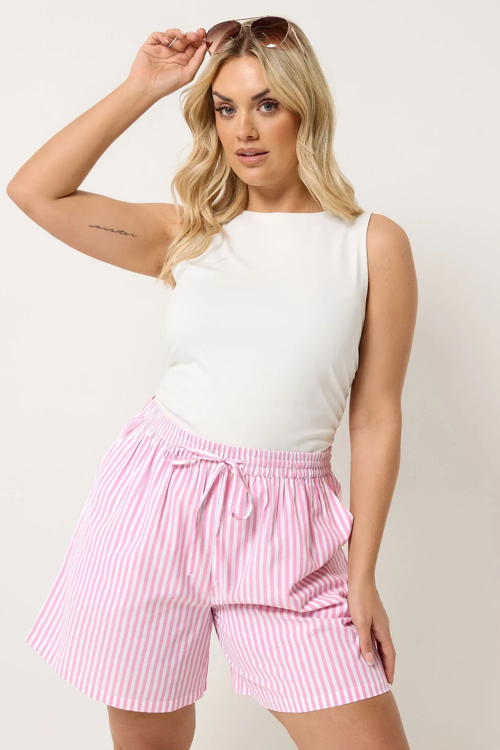 Yours Curve Pink Stripe Shorts - 18 Image 1