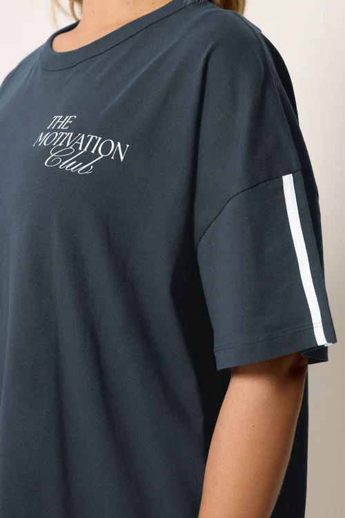 Yours Active Curve Navy Blue 'The Motivation Club' T-Shirt - 18 Image 5