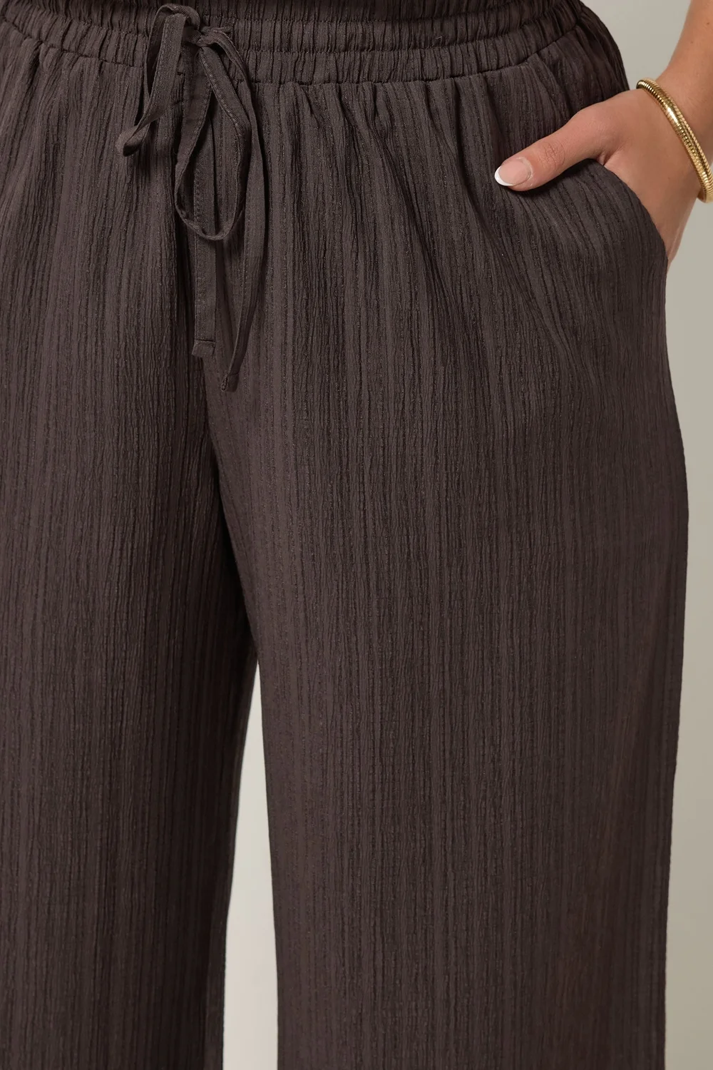 Yours Curve Brown Wide Leg Textured Trousers - 22-24/L28 Image 4
