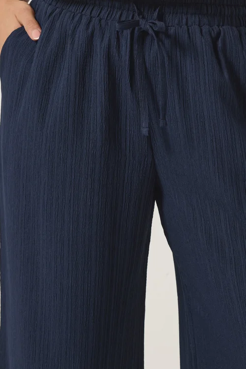 Yours Curve Navy Blue Wide Leg Textured Trousers - 26-28/L28 Image 4