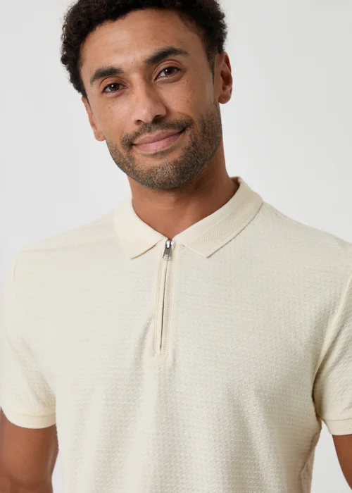 Threadbare Natural Textured Cotton Quarter Zip Polo Shirt - M Image 4