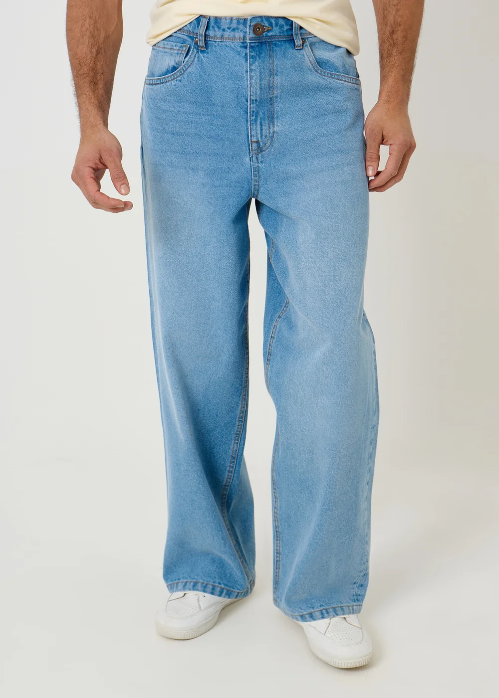 Threadbare Light Blue Baggy Fit Jeans - 34/L32 Image 1