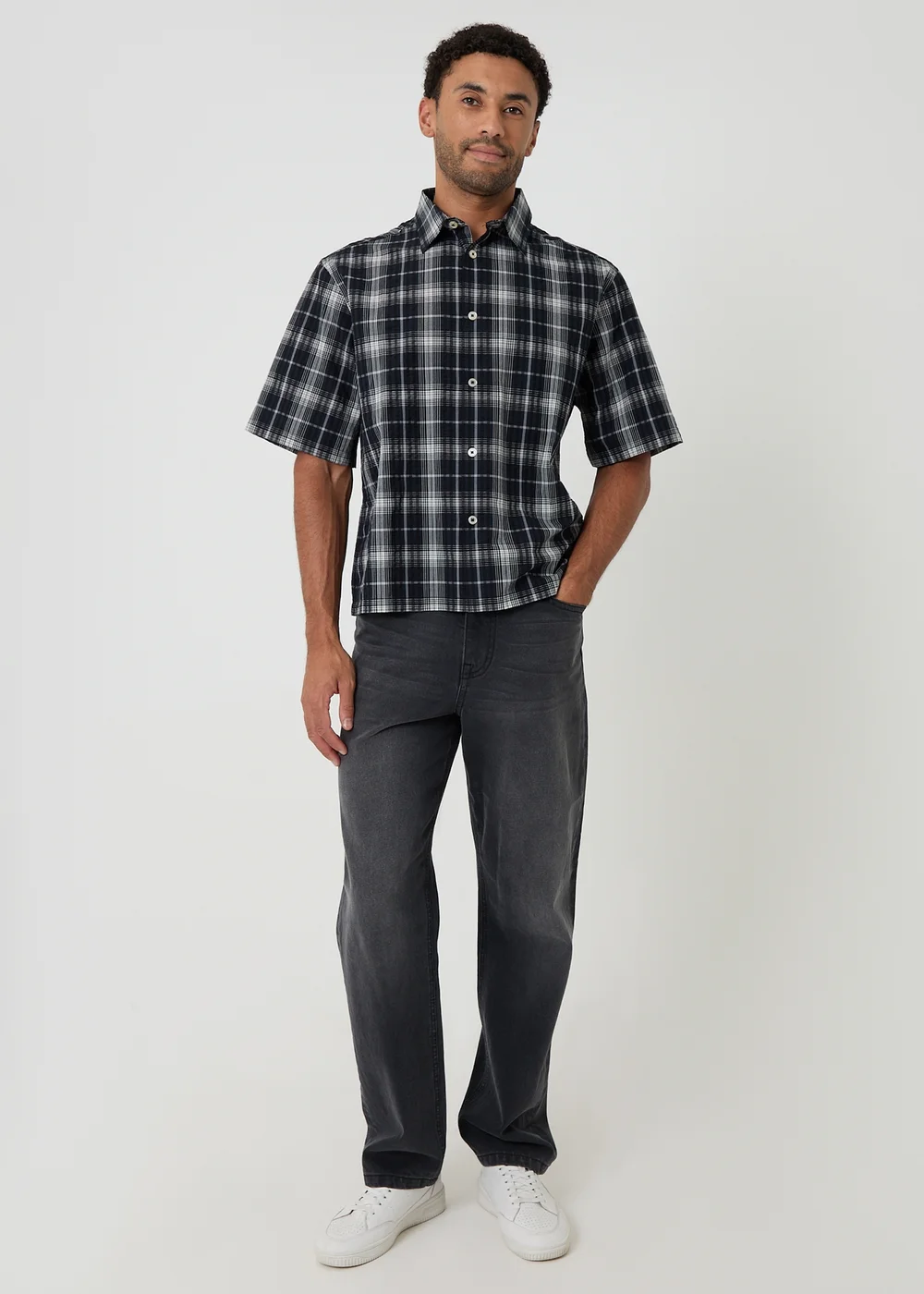 Threadbare Black Check Boxy Fit Short Sleeve Shirt - XL Image 3