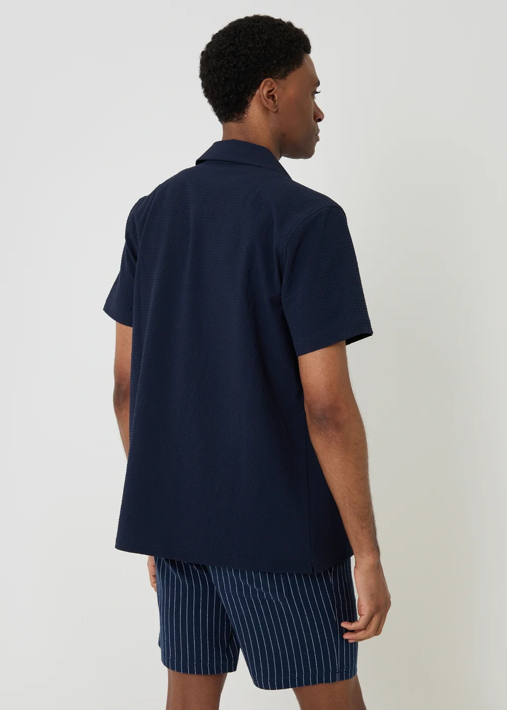 Threadbare Navy Boxy Fit Textured Short Sleeve Shirt - L Image 2