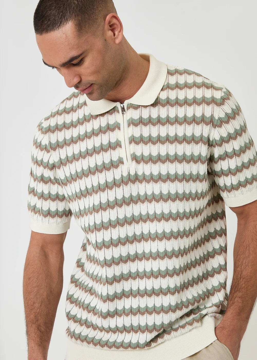 Threadbare Multi Herringbone Knitted Quarter Zip Polo - M Image 4