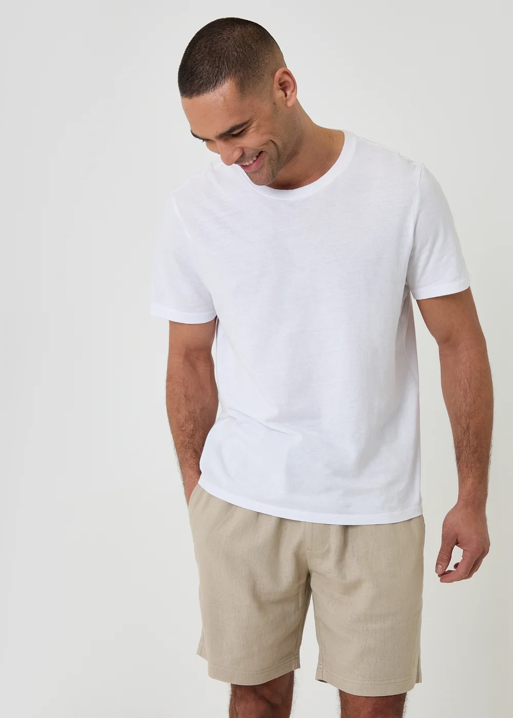 Threadbare Stone Shorter Length Linen Blend Shorts - M Image 3