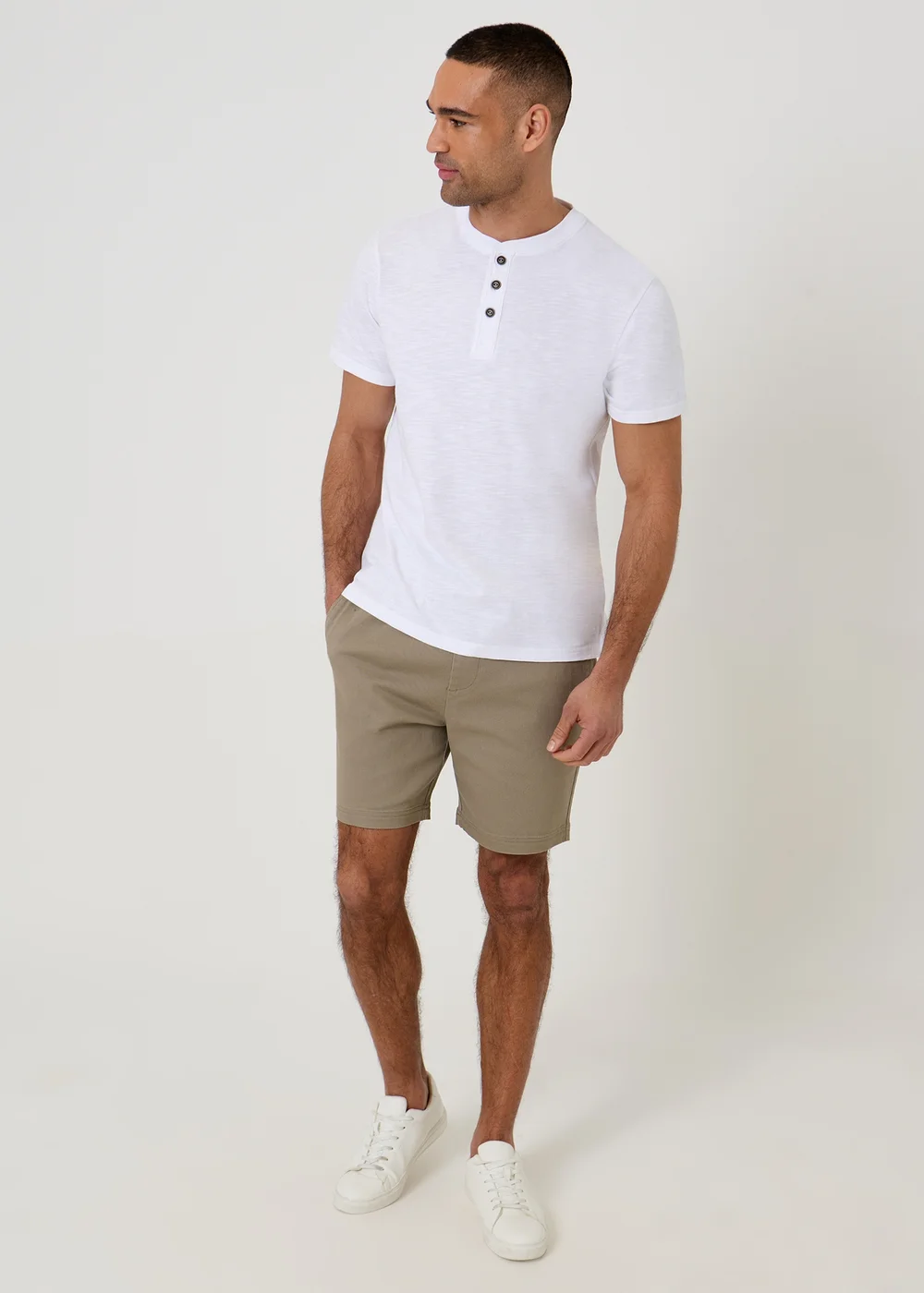 Threadbare Taupe Shorter Length Stretch Chino Shorts - 2XL Image 3