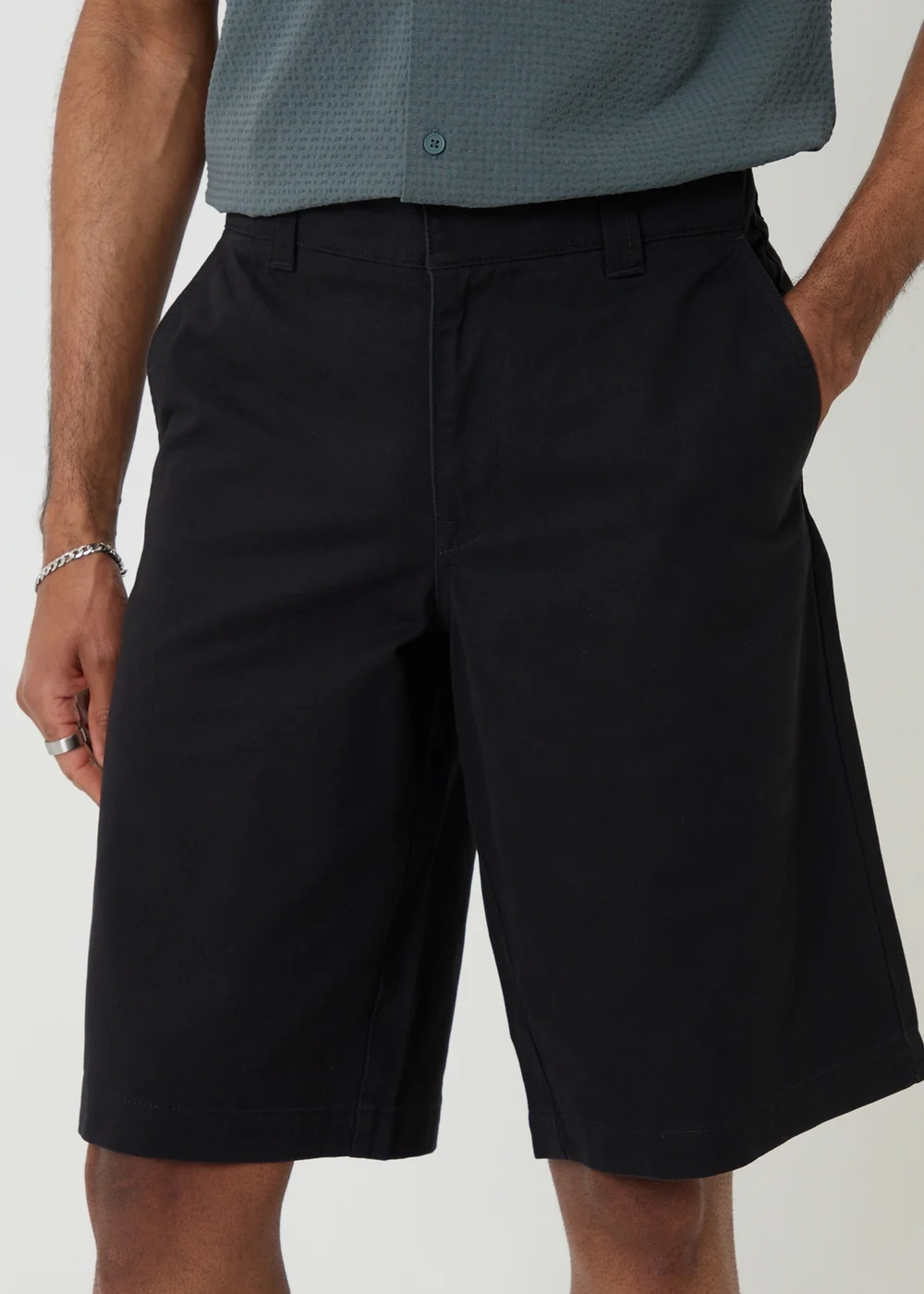 Threadbare Black Baggy Fit Cotton Chino Shorts - 38/L32 Image 4