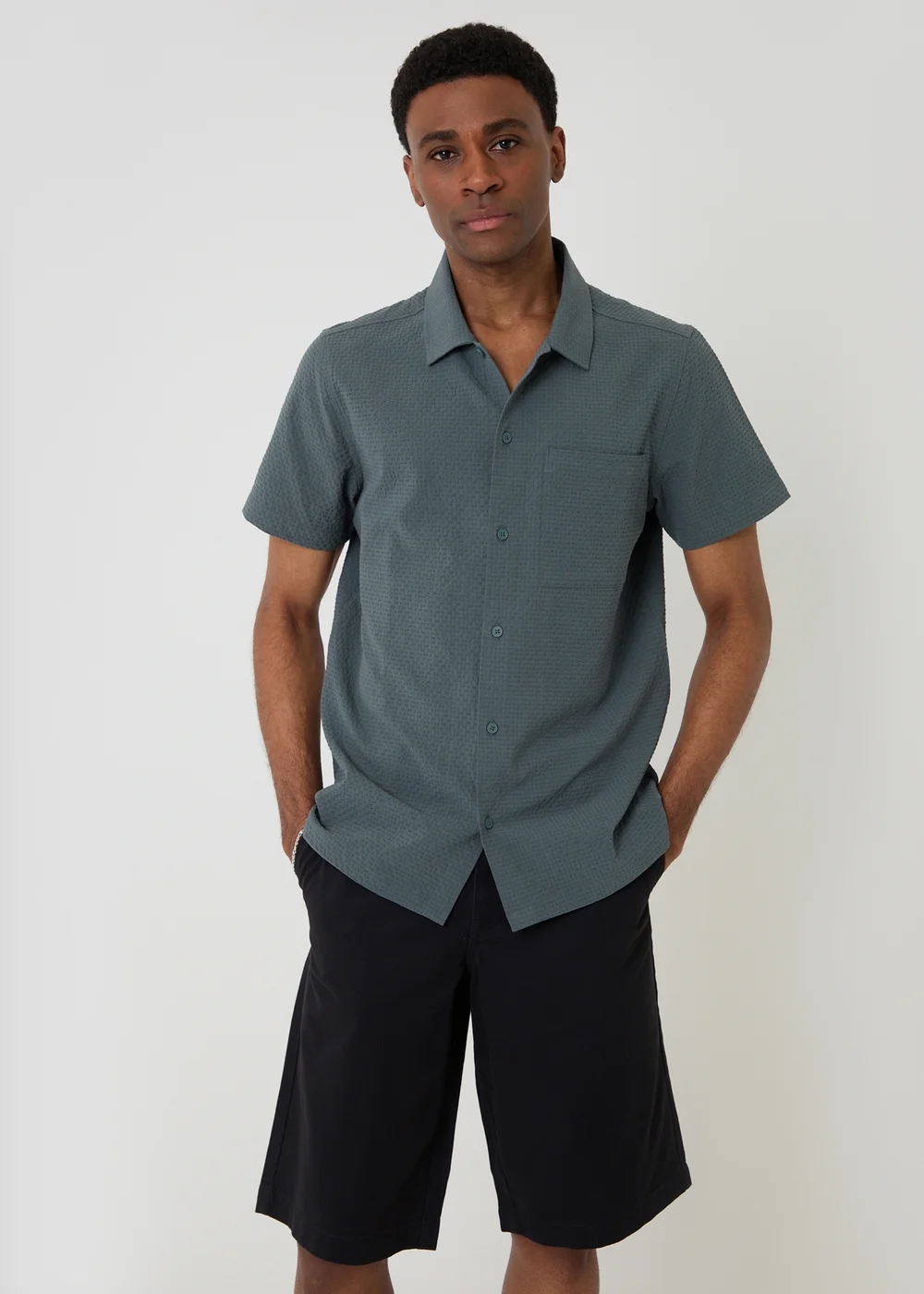 Threadbare Black Baggy Fit Cotton Chino Shorts - 38/L32 Image 3