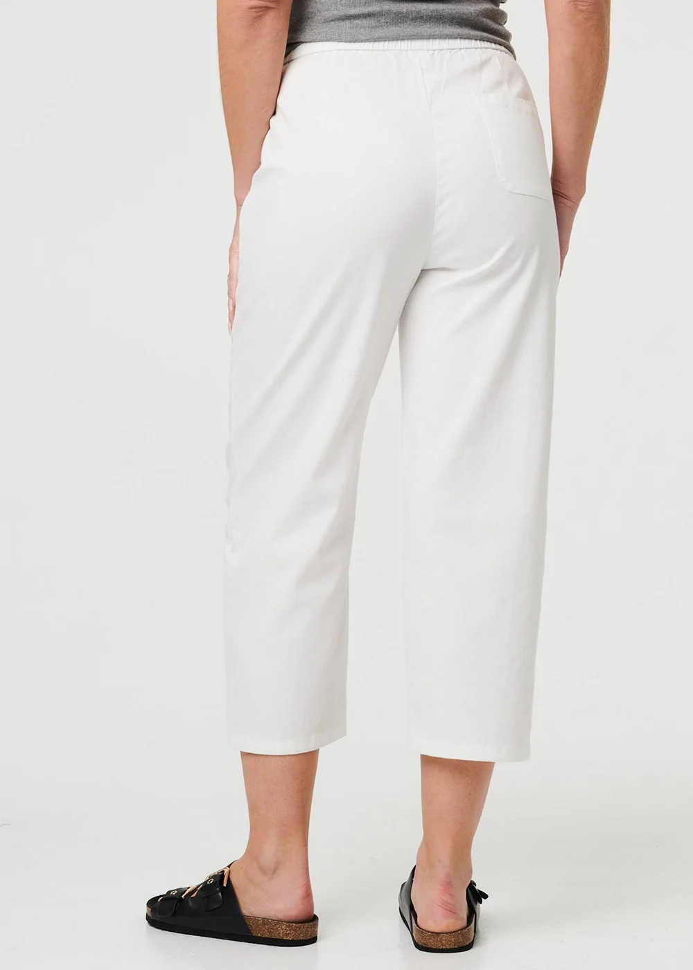 Izabel London White Tie High Waist Cropped Wide Trousers - 14 Image 2