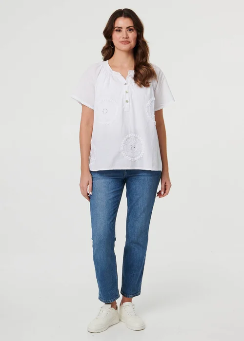 Izabel London White Embroidered Short Sleeve Relaxed Blouse - 10 Image 4