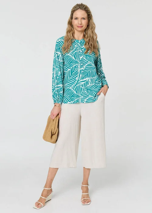 Izabel London Green Leaf Print Long Sleeve Relaxed Blouse - 16 Image 4