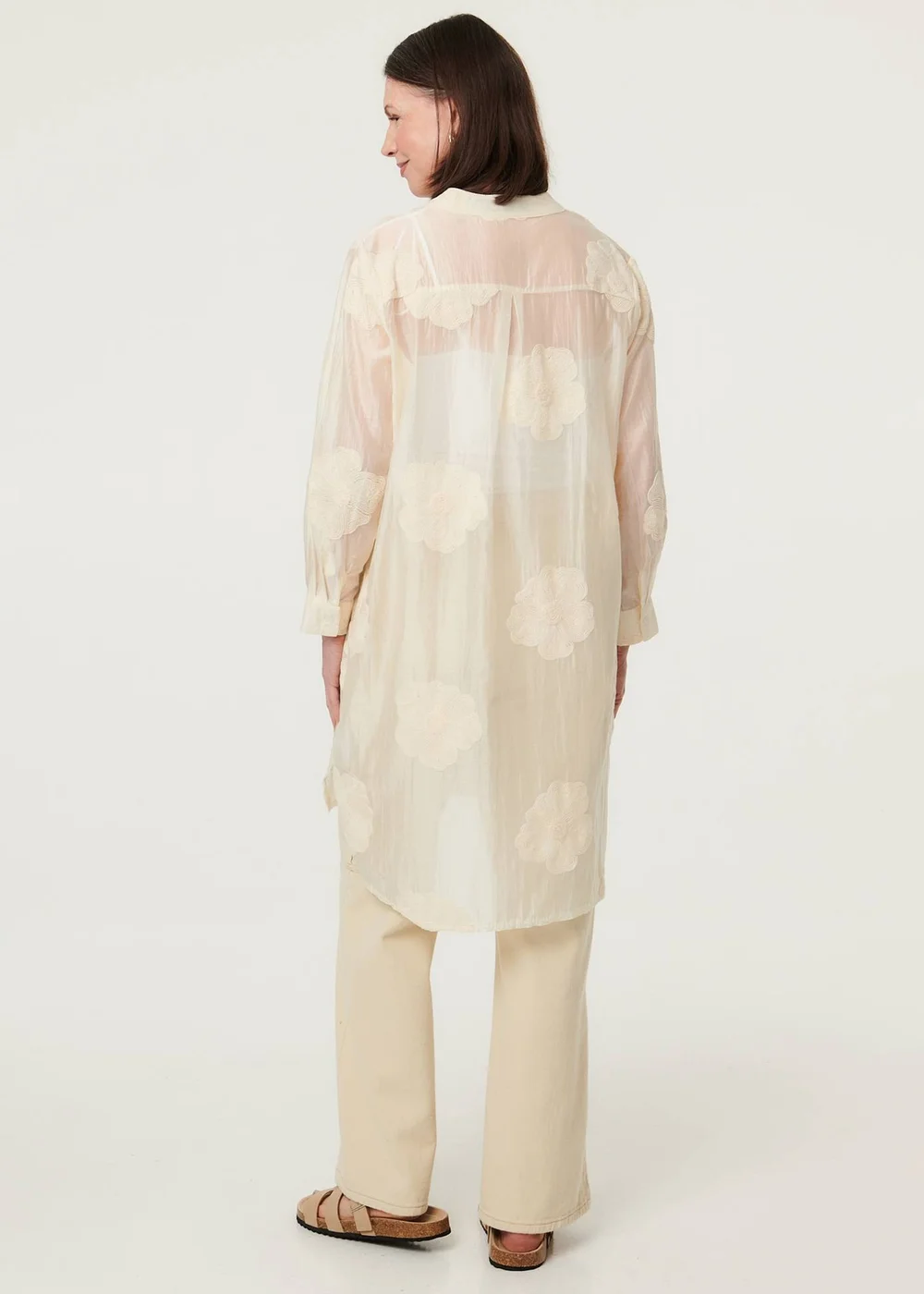 Izabel London White Floral Long Sleeve Longline Shirt - 12 Image 2