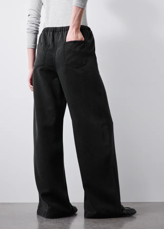 Black Mid Rise Wide Leg Comfort Jeans
