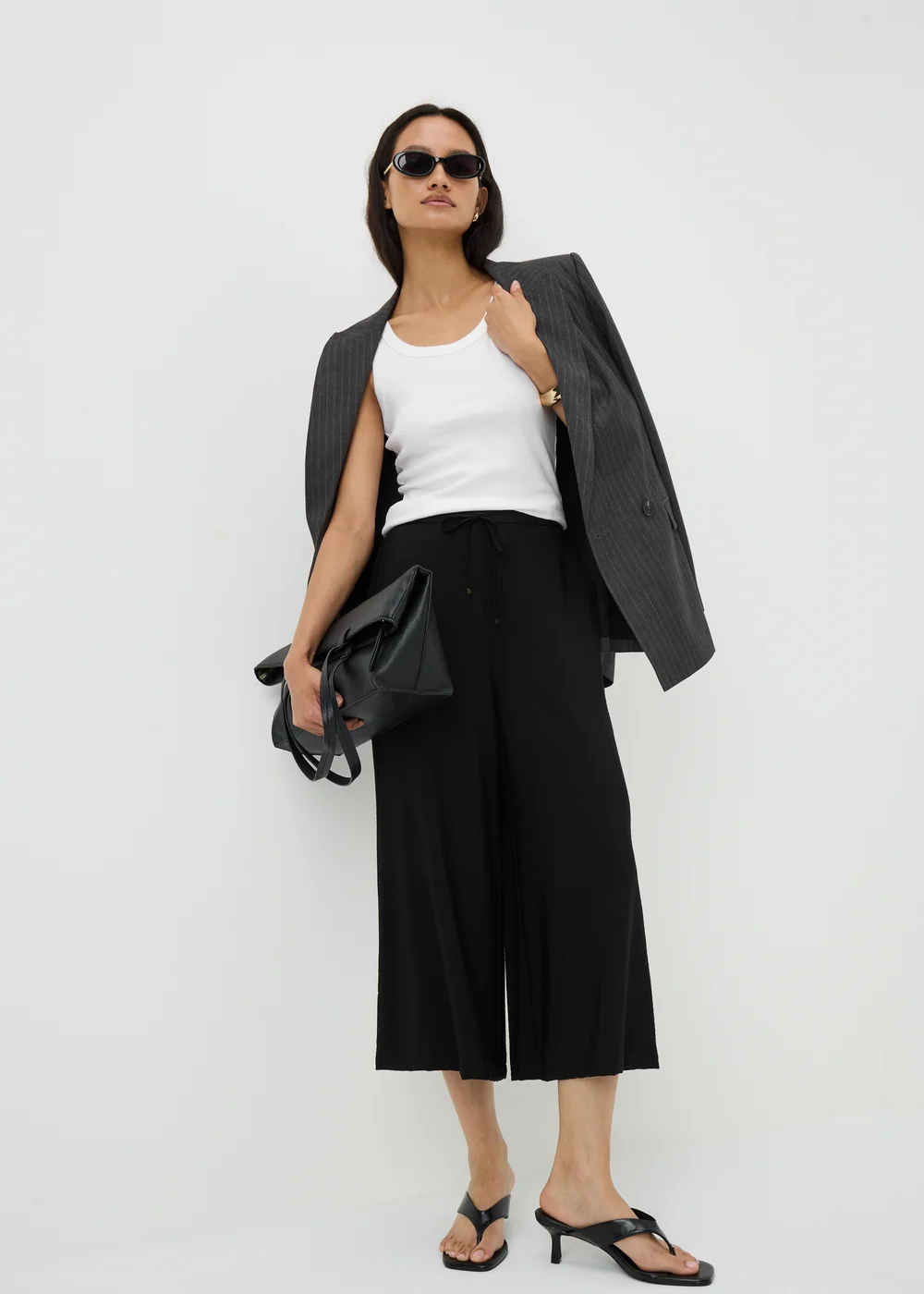 Black Twill Wide Leg Culottes - 10 Image 1