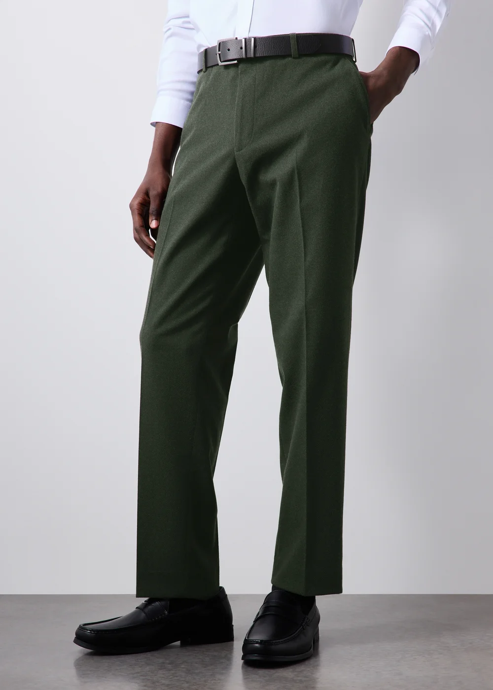 Taylor & Wright Greenwich Tailored Fit Suit Trousers - 26/L29 Image 3
