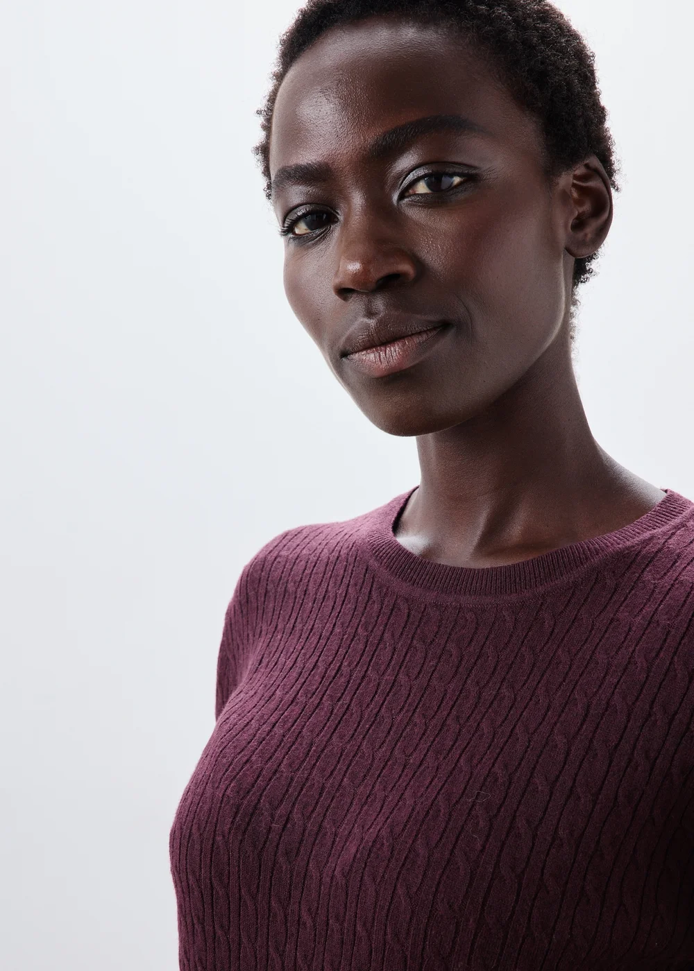 Burgundy Cable Knit Jumper - 8 Image 4