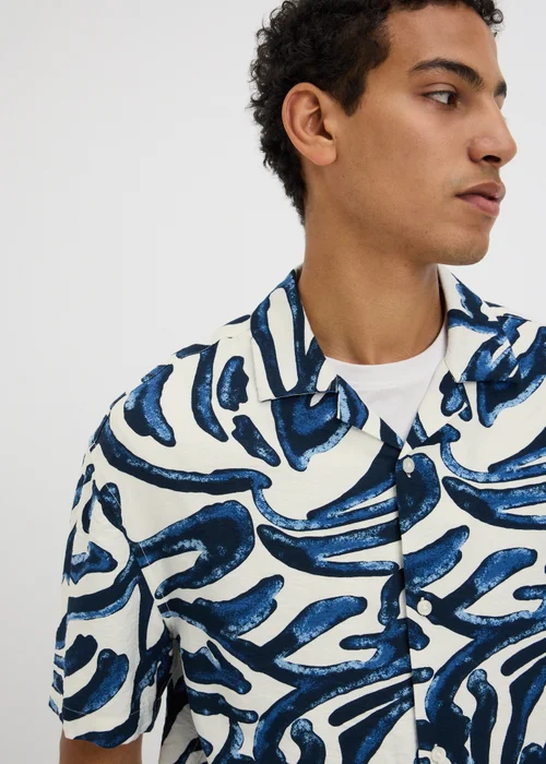 Navy Abstract Relaxed Fit Short Sleeve Shirt - S Image 3
