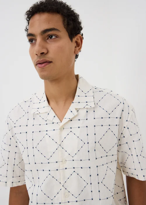 Ecru Square Embroidered Short Sleeve Shirt - S Image 3